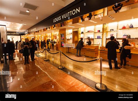 louis vuitton galeries lafayette paris